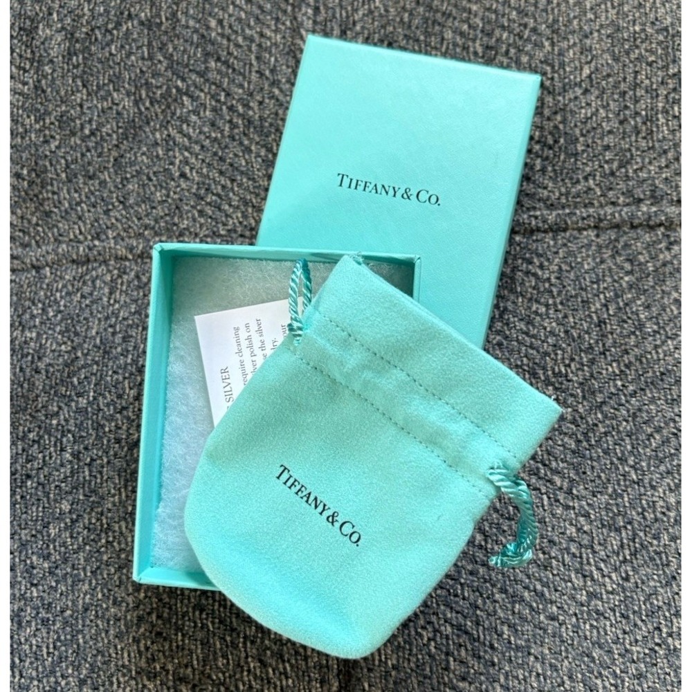 Tiffany & Co Empty 3.75" x 3" x 1.5" Blue Gift Box/Travel Pouch 2pc set